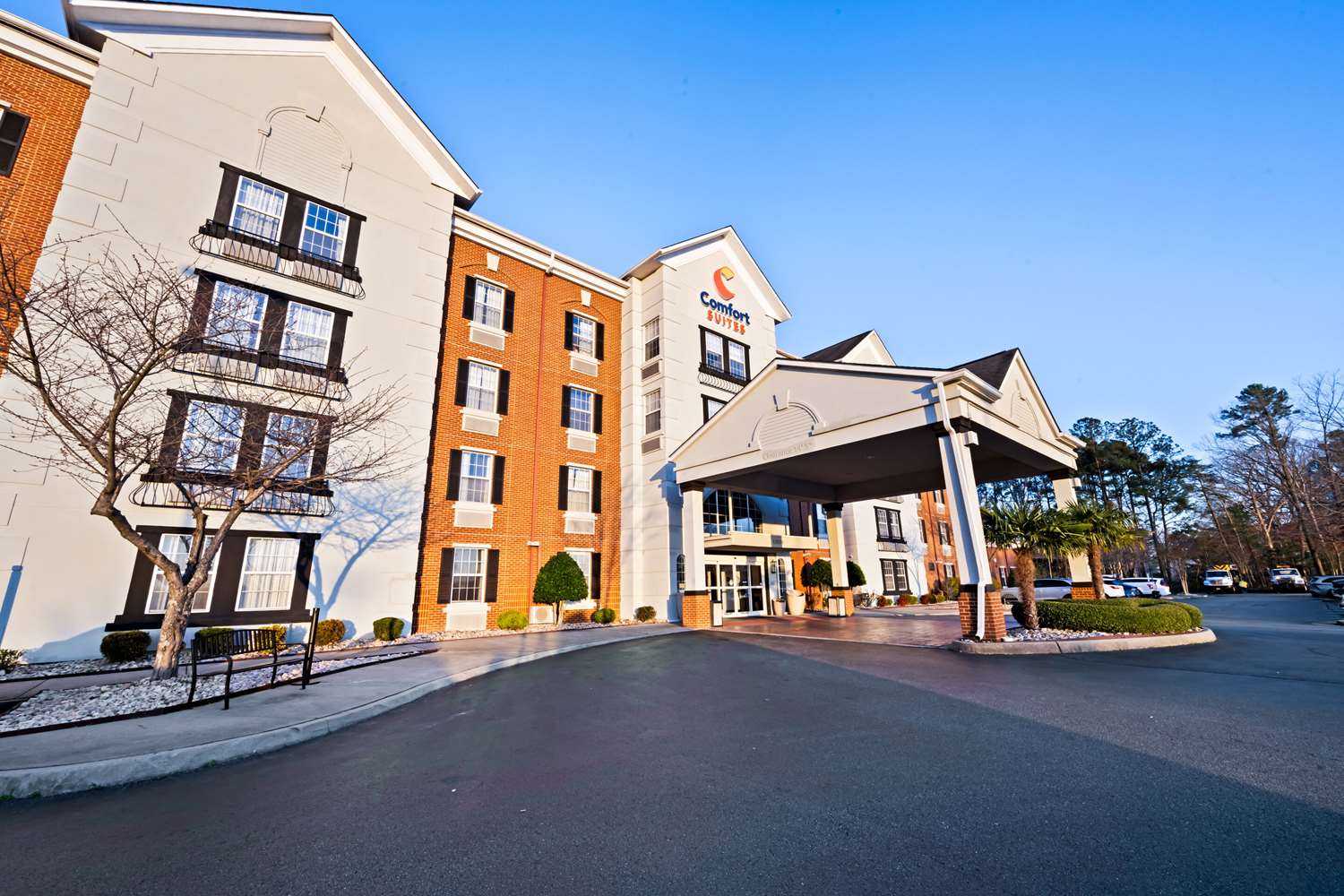Comfort Suites Newport News Airport VA 43/46