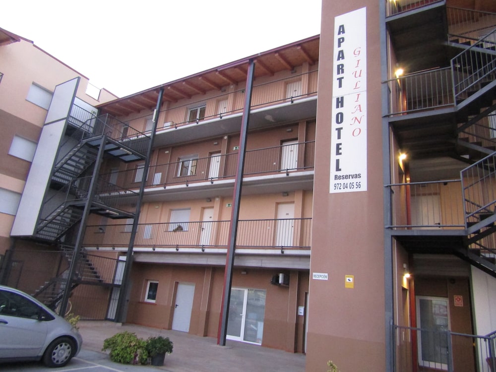 Aparthotel Giuliano 1/50