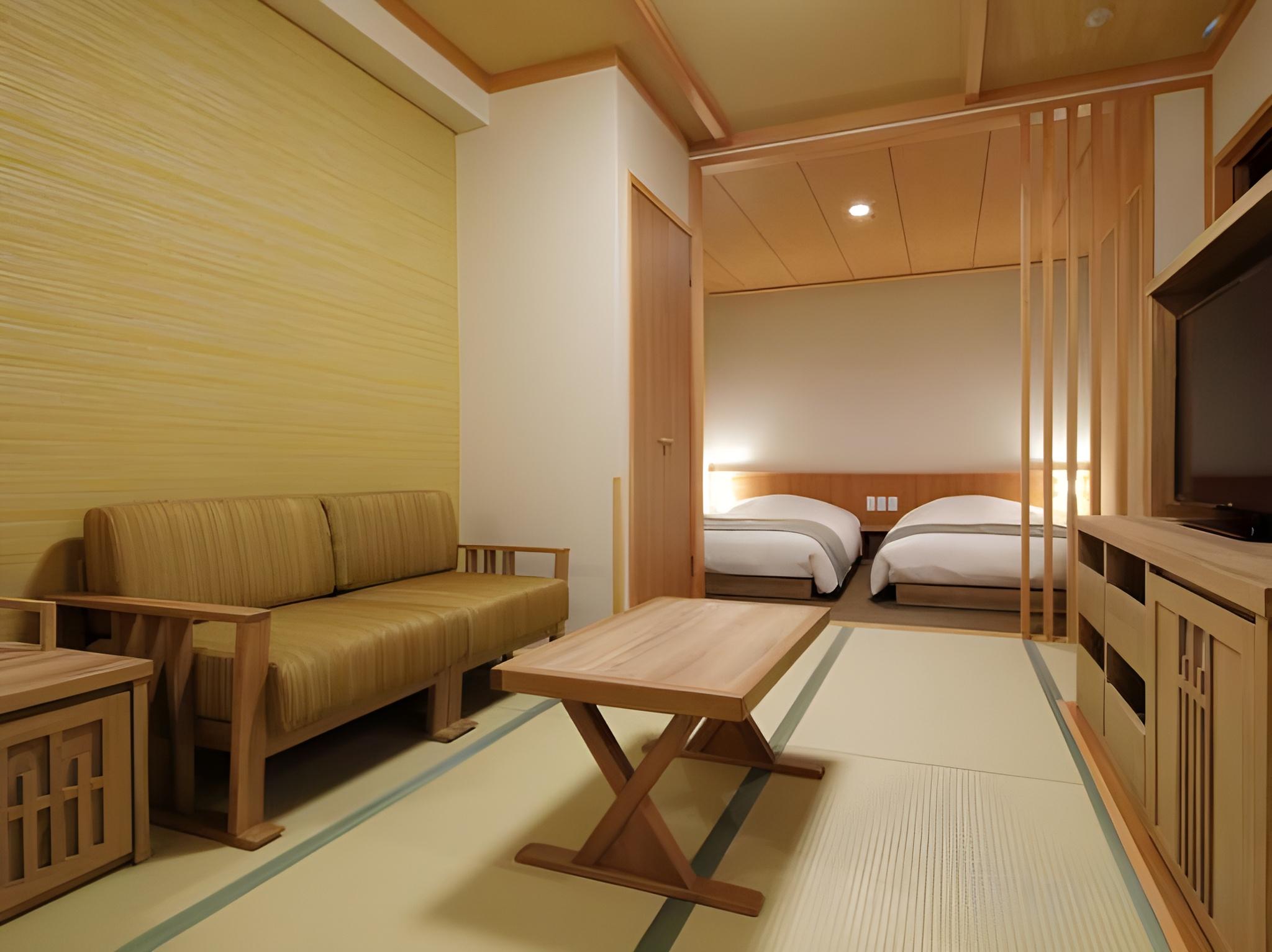 Japanese, Standard