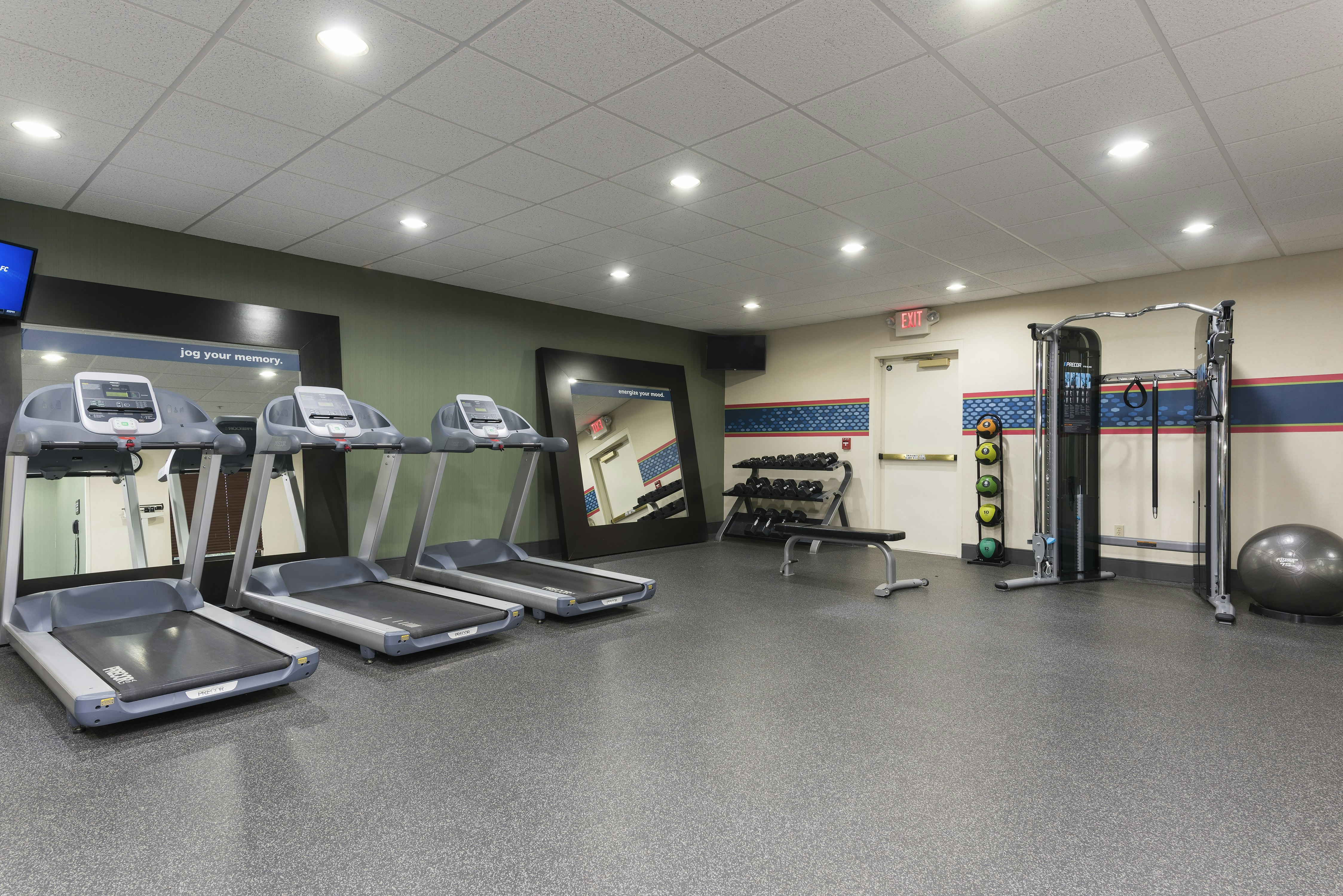 Hampton Inn & Suites East Lansing Okemos 36/80