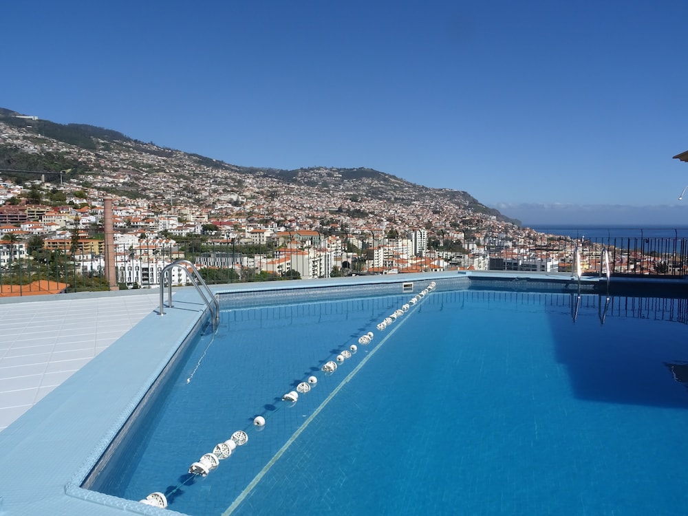 Monte Carlo 45/50