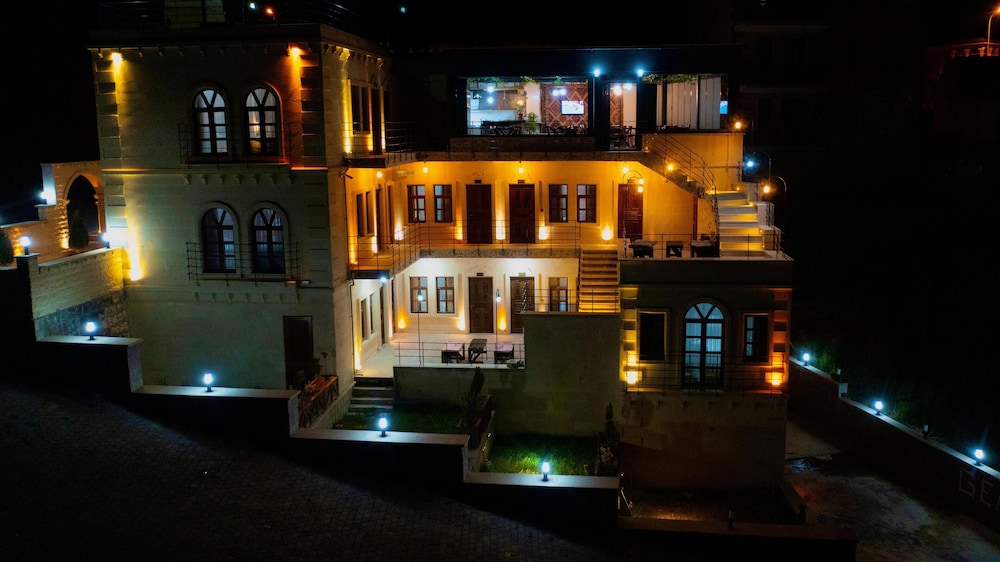 Gemosa Cappadocia Hotel 3/48