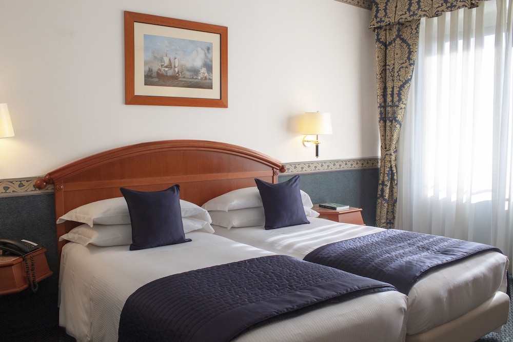 Starhotels Vespucci 9/42