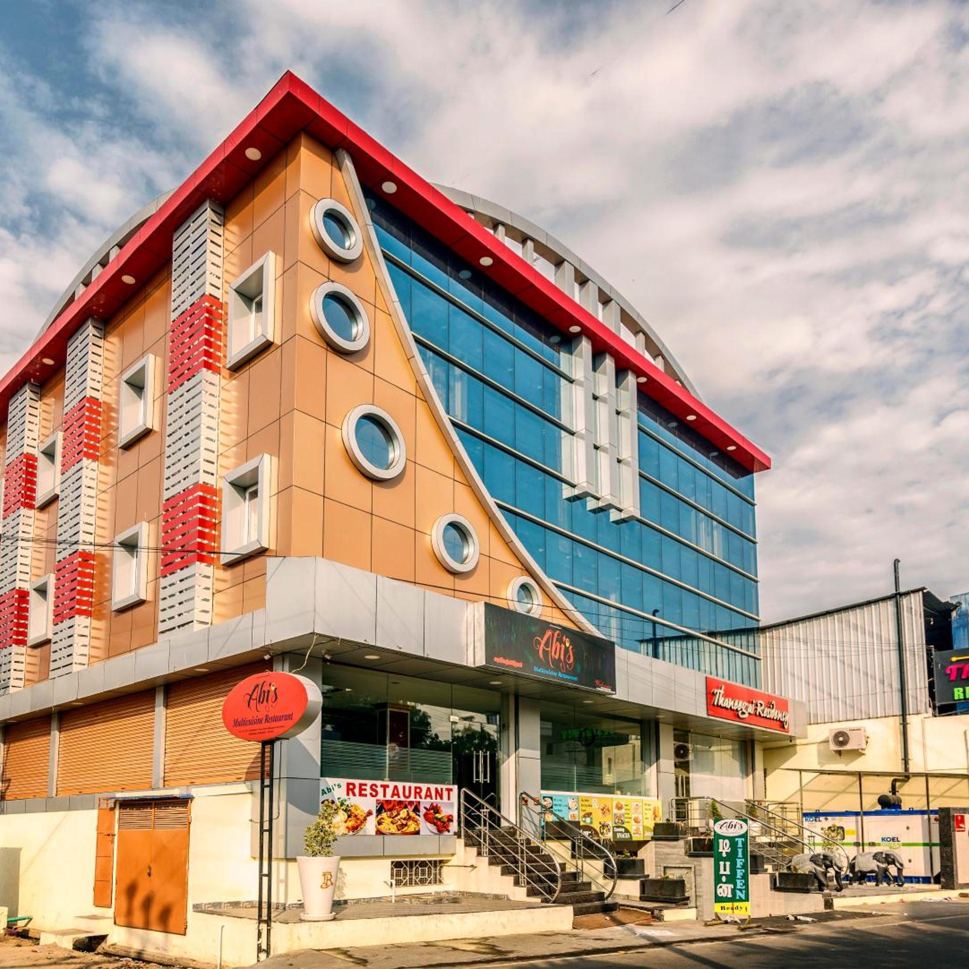 Fabhotel Thaneegai Residency 3/50