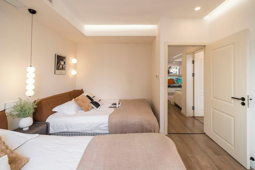 Elite, Apartment, 1 Queen and 2 Double Beds