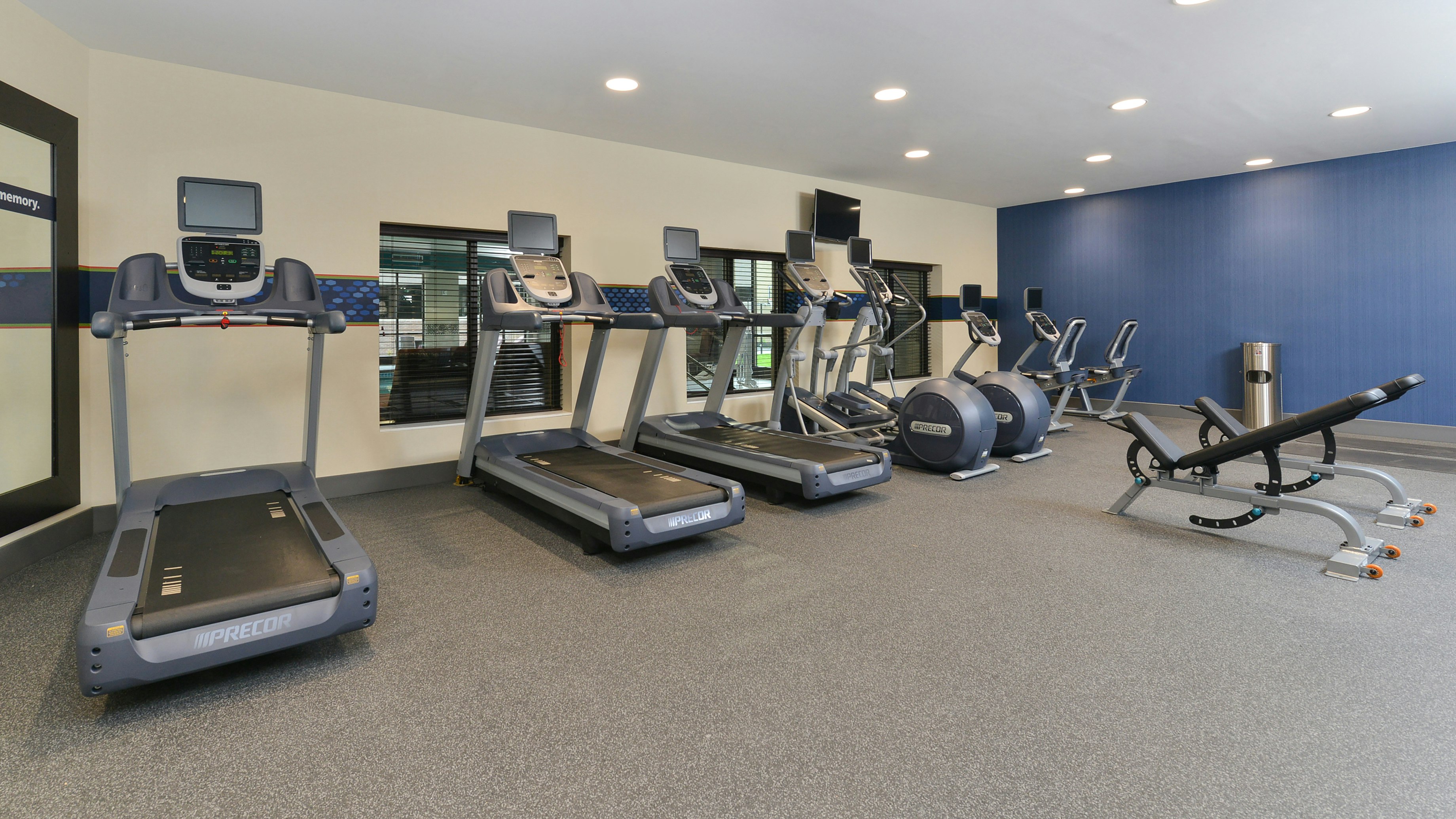 Hampton Inn Suites Des Moines Downtown 22/43