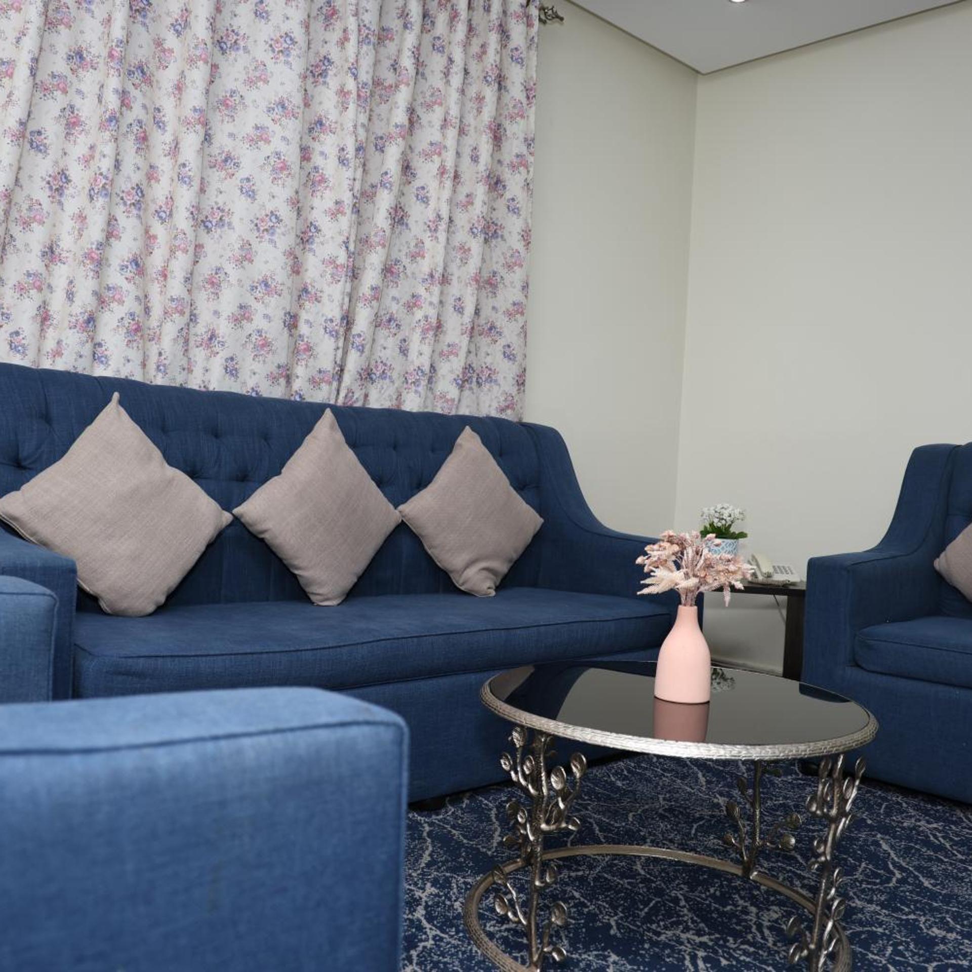 مرفال للاجنحة الفندقية التعاون(Merfal serviced Apartments-altawoun) 55/67