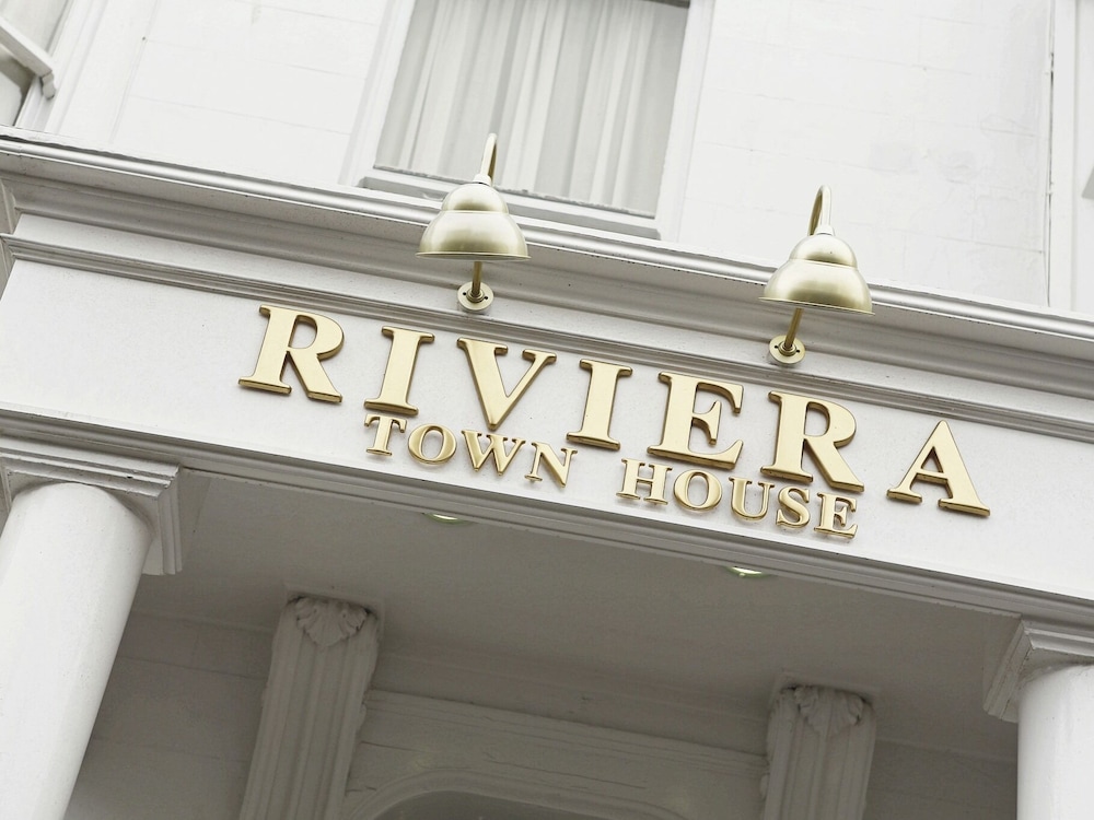 Riviera Town House 1/16