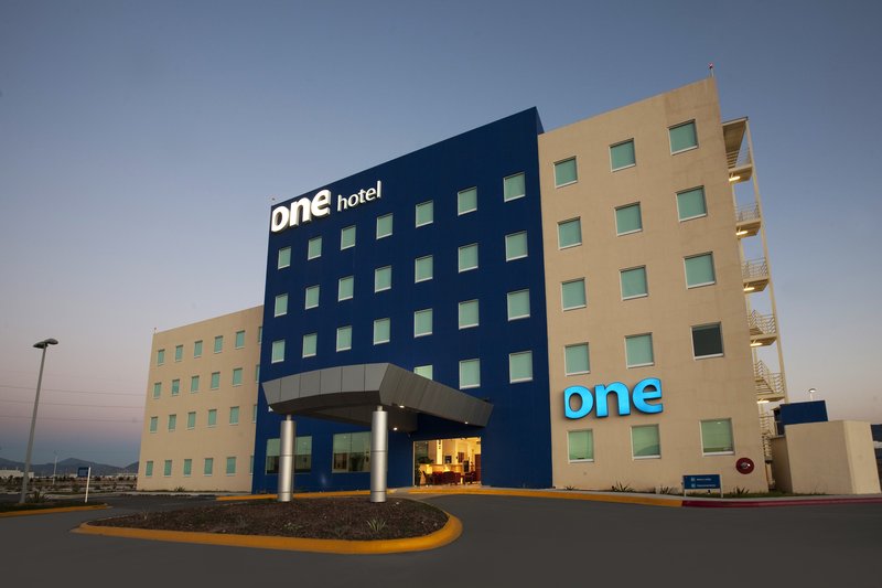 One Saltillo Derramadero 1/26