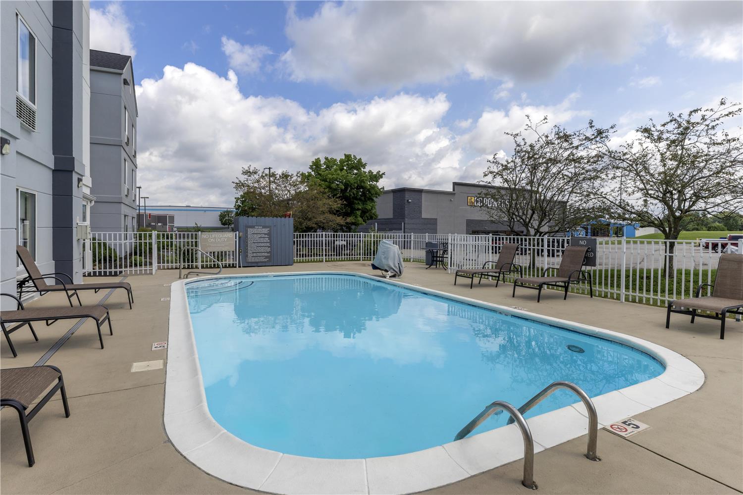 Best Western Louisville South / Shepherdsville 13/13
