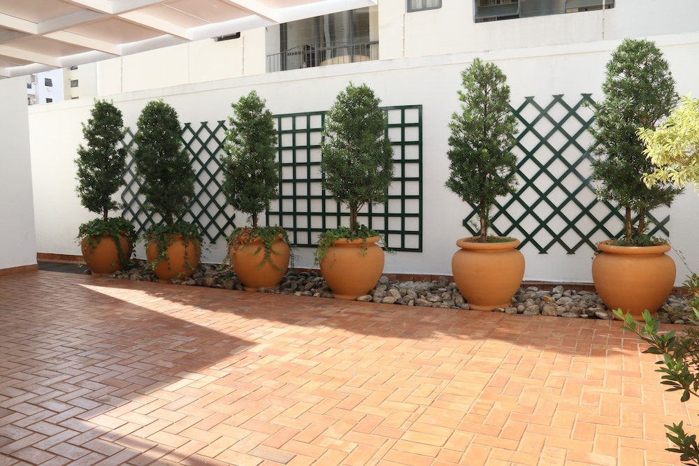 Vitoria Hotel Residence Newport 43/44