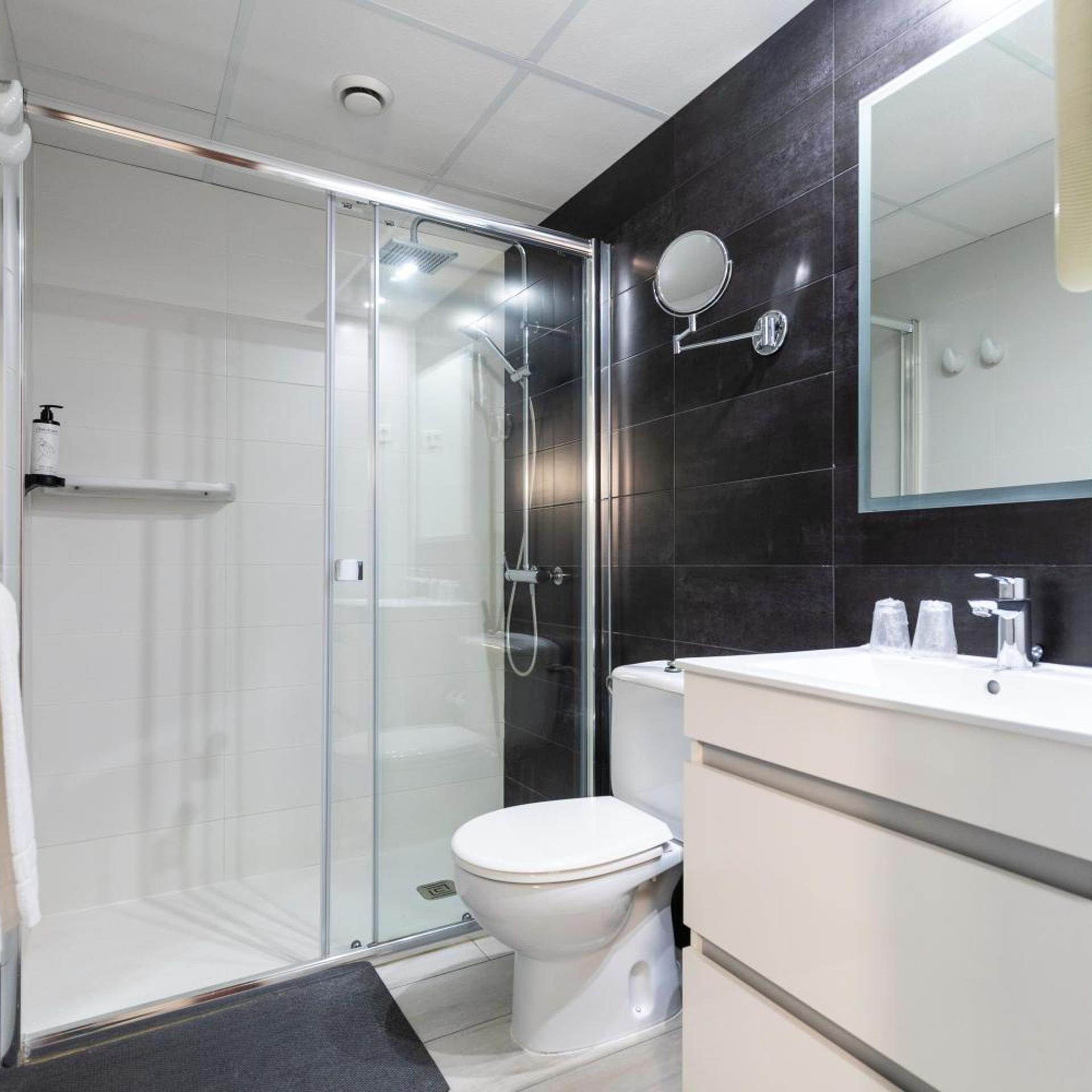 Junior Suite, Superior, Pool View, Aparthotel Miami Park 3/3