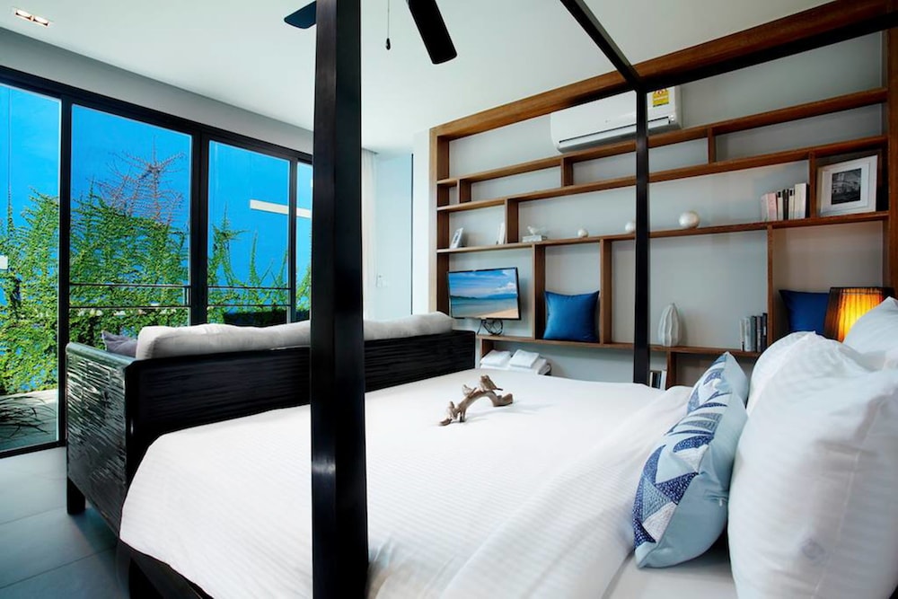 Wings Phuket Villa by Two Villas HOLIDAY 12/45