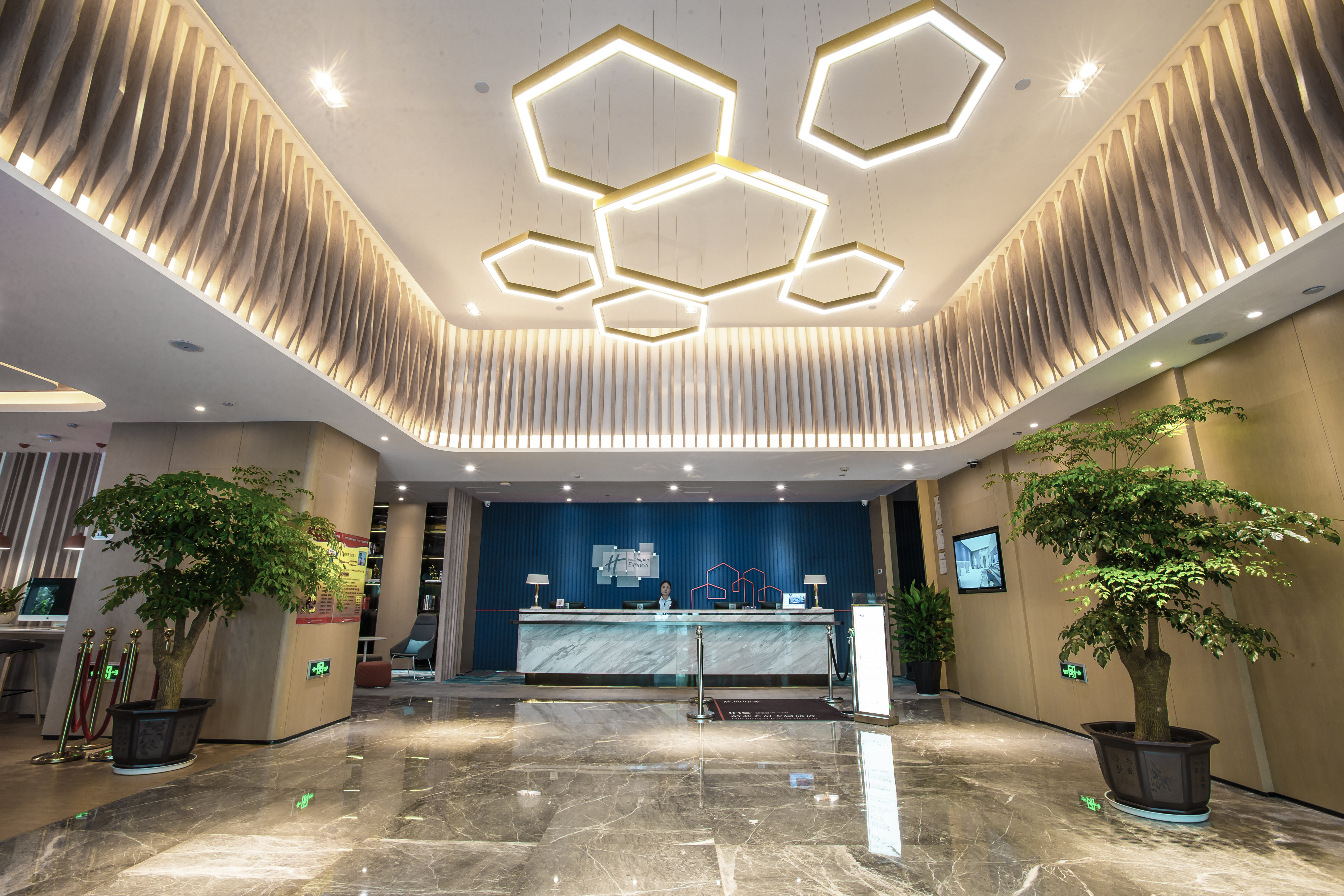 Holiday Inn Express Hefei High Tech 9/35