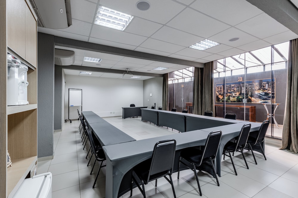 Hotel Parati Minas 58/63