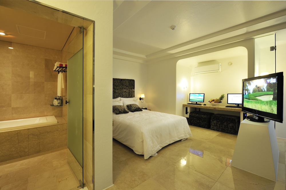 Ms Hotel 14/32