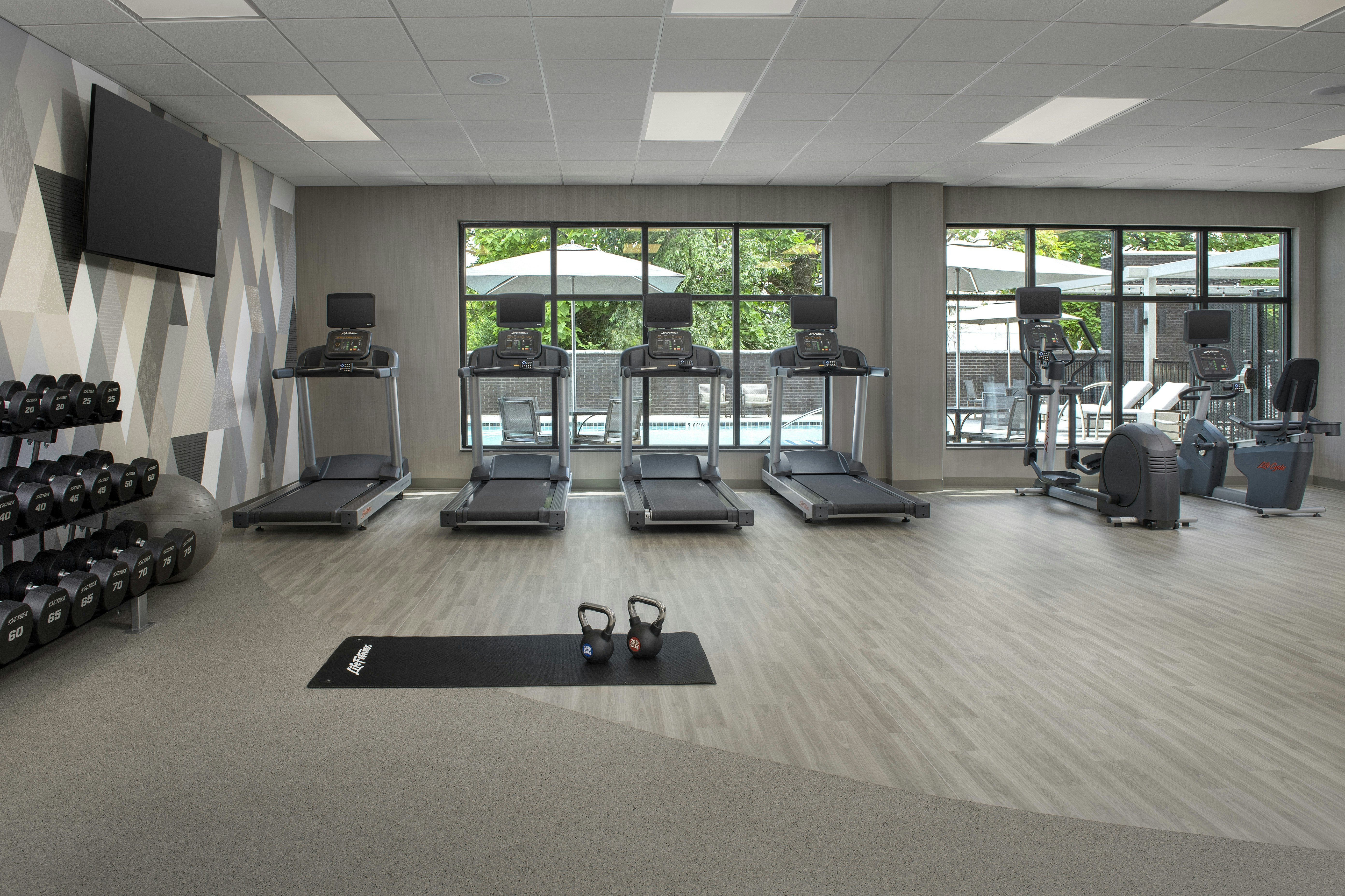 Homewood Suites by Hilton Louisville Airport 20/38