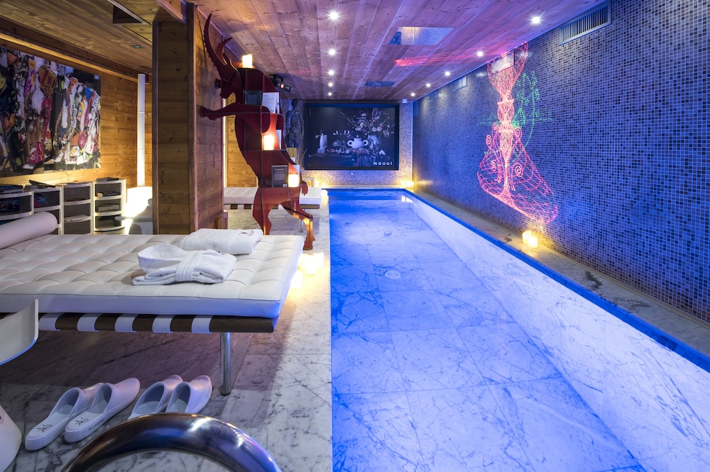 Snow Lodge Boutique Hotel 38/70