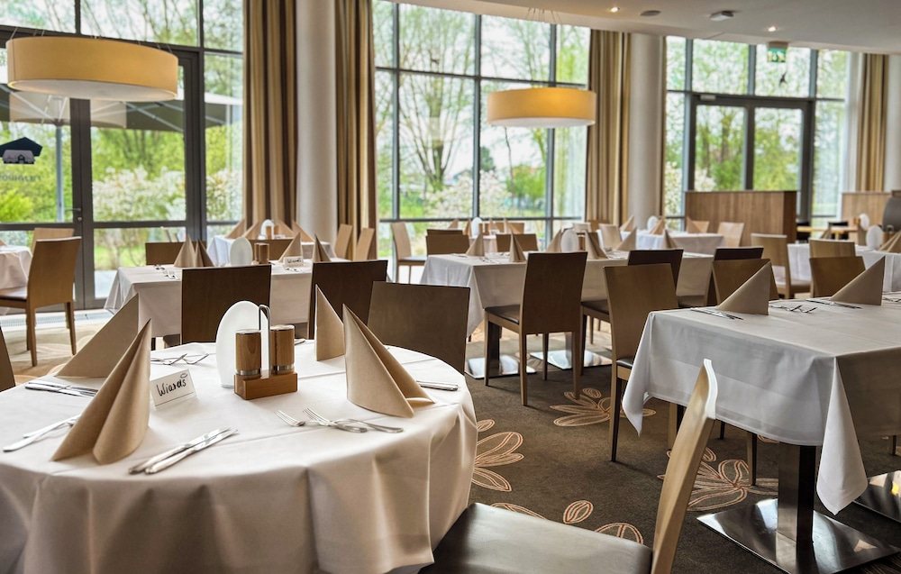 Parkhotel Ruegen 46/64