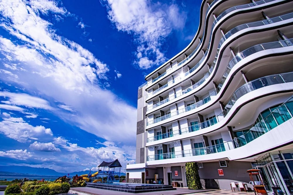 Labersa Toba Hotel and Convention Centre Balige 4/44