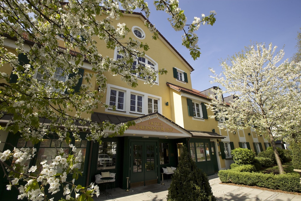 Hotel Freisinger Hof 50/50