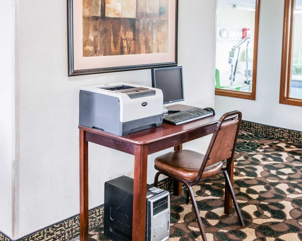 Quality Inn & Suites Lebanon I-65 29/38