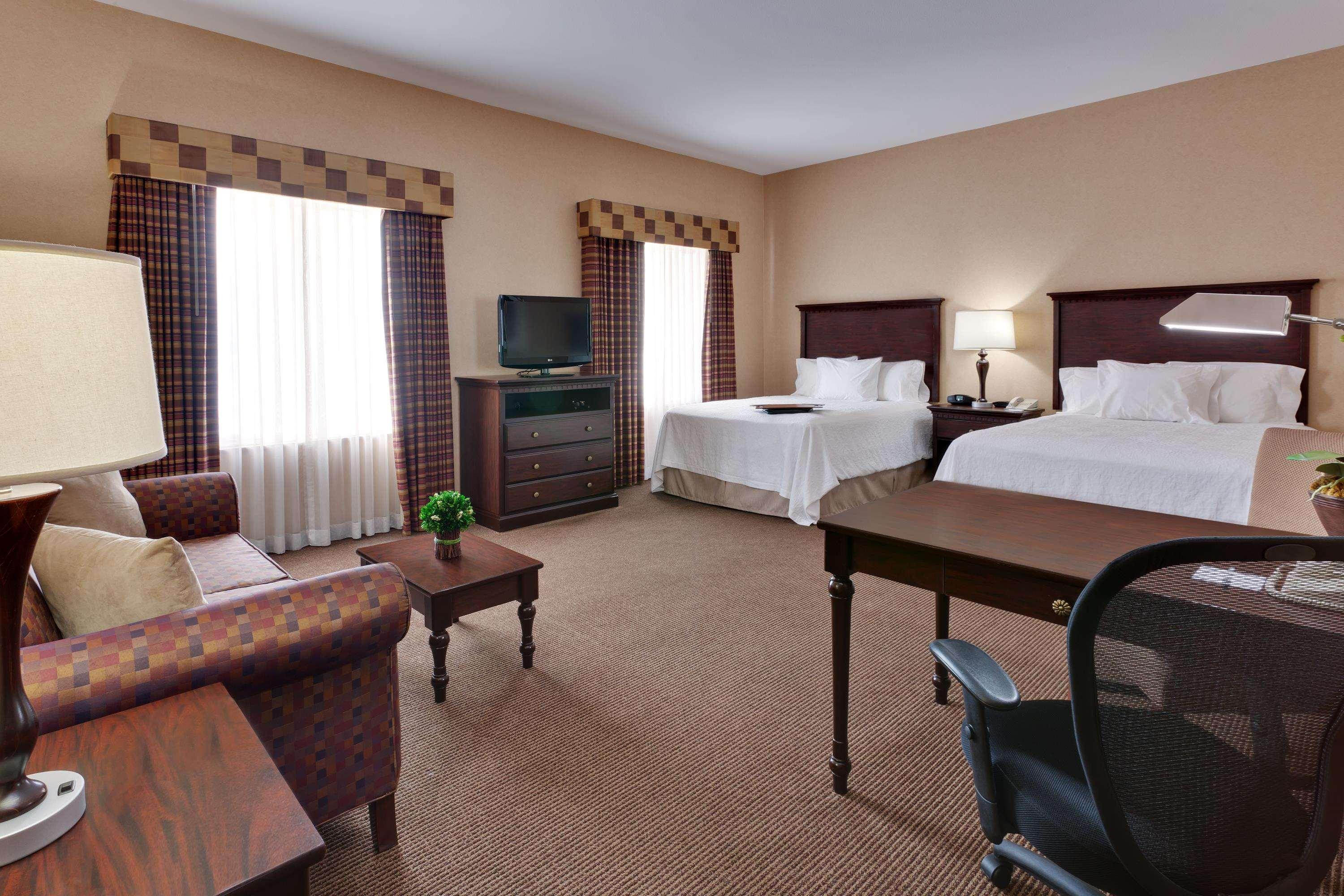 STUDIO, SUITE, 2 QUEEN BEDS, SOFA