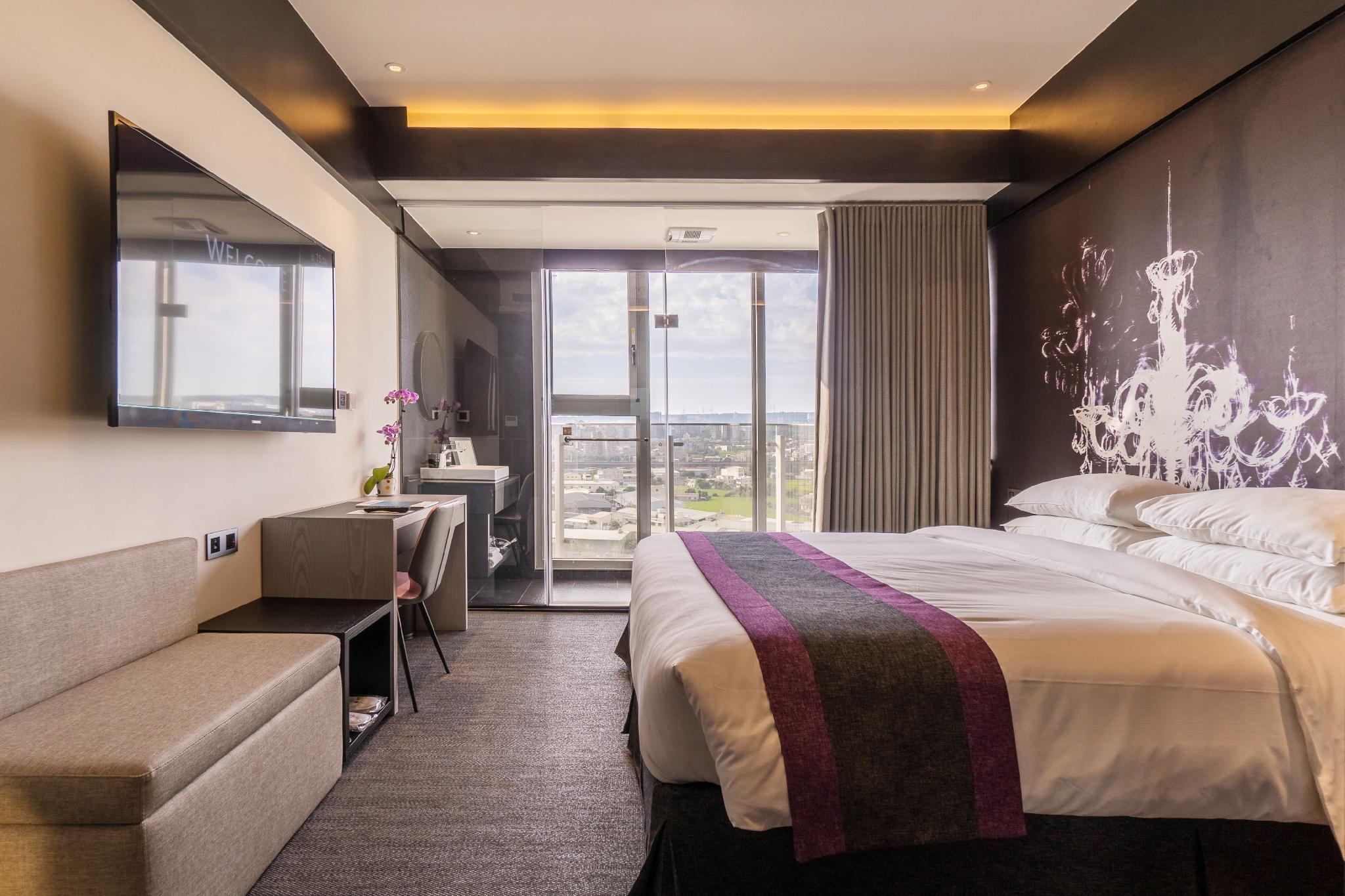 Type B, Deluxe, Double Bed