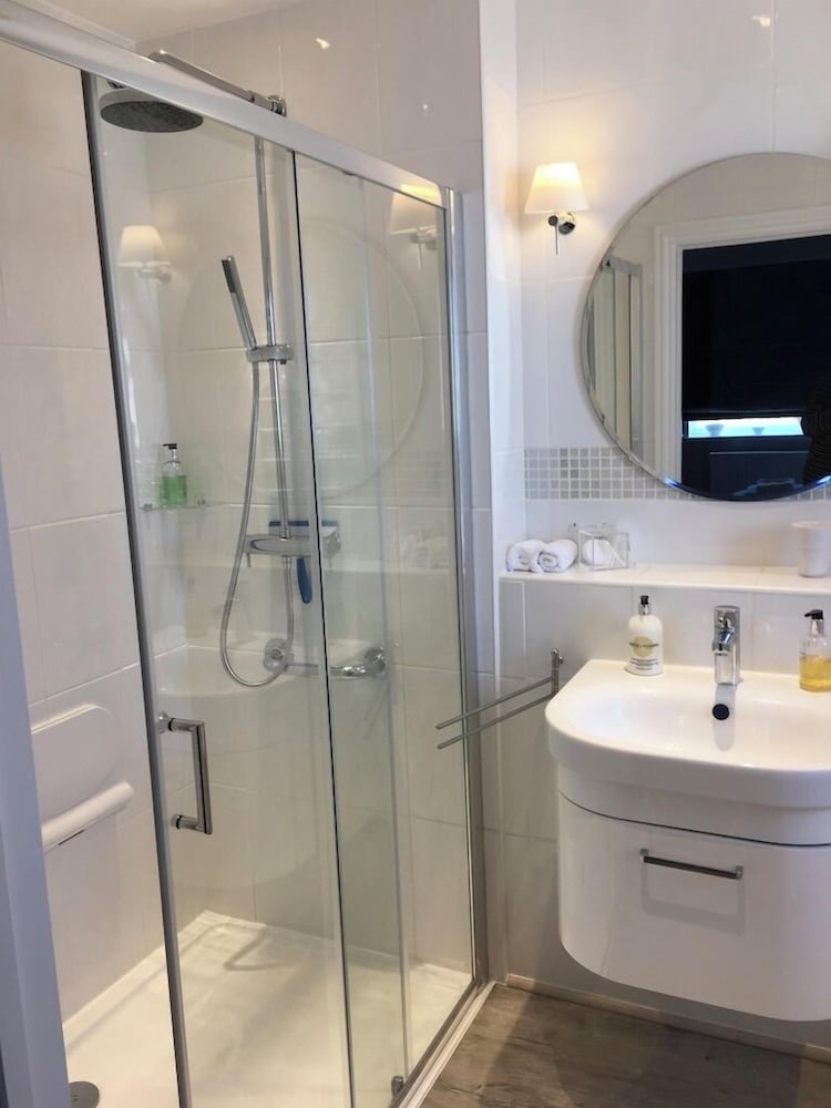 Gower View Luxury Bed & Breakfast 34/39