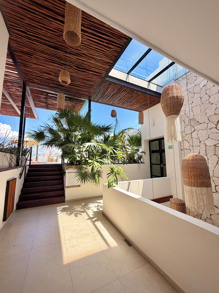 Ah Xok Suites 26/50