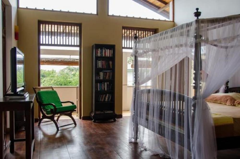 Villa Tara 24/48