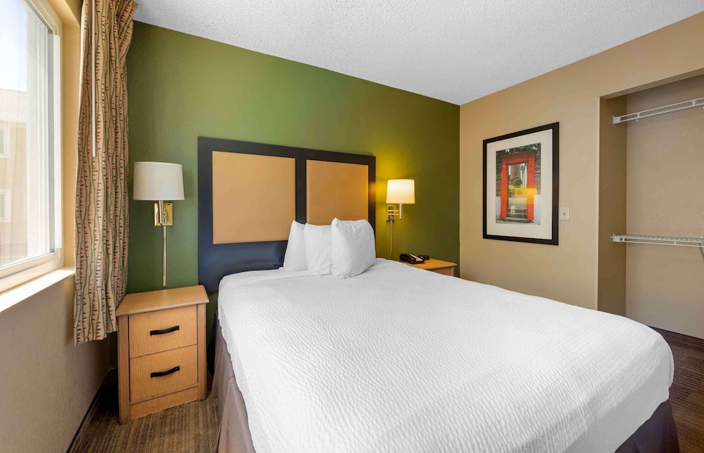 Extended Stay America - Jacksonville-Salisbury Rd-Southpoint 12/46