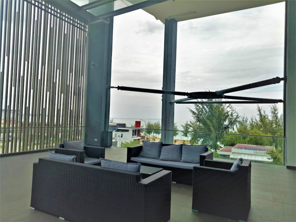 D Wharf Hotel And Serviced Residence 56/71