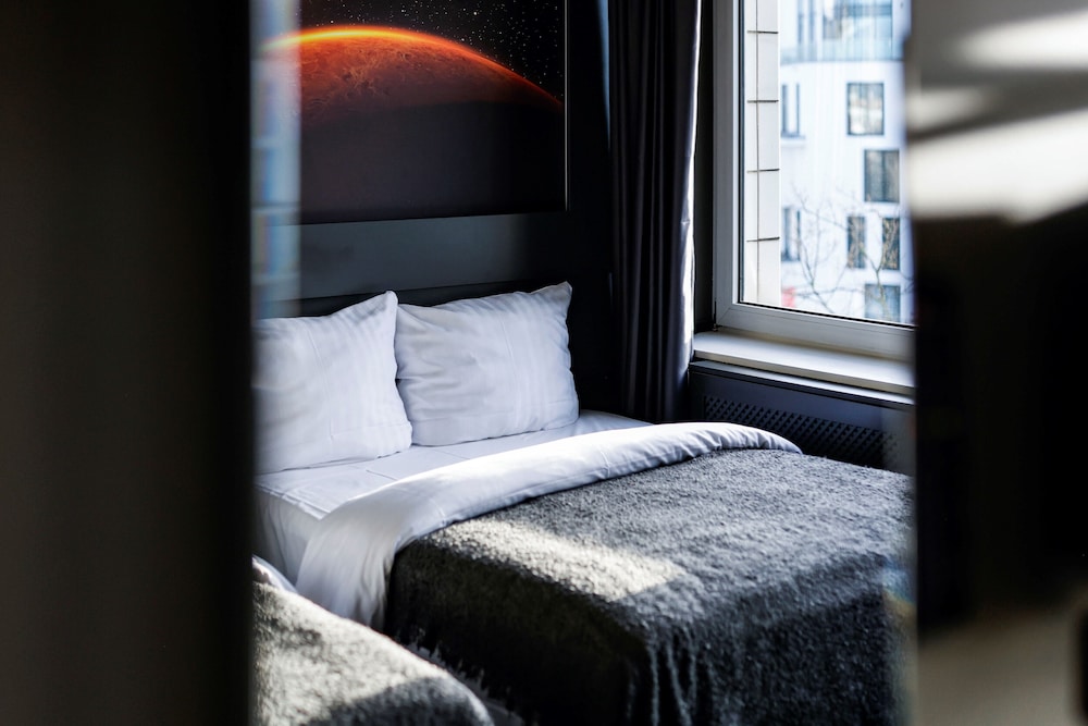 Sleephotels Cosmos 18/41