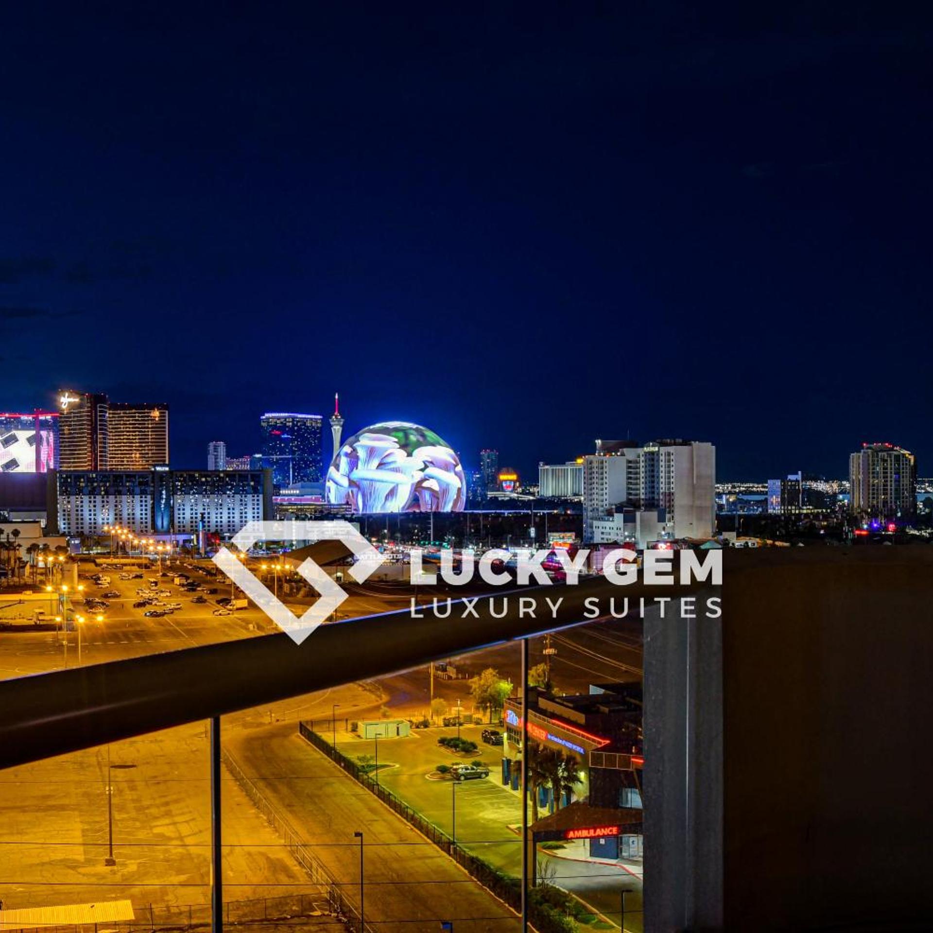 SPHERE VIEW - Signature MGM Resort Lucky Gem Penthouse & Luxury Suites 10817 35/49