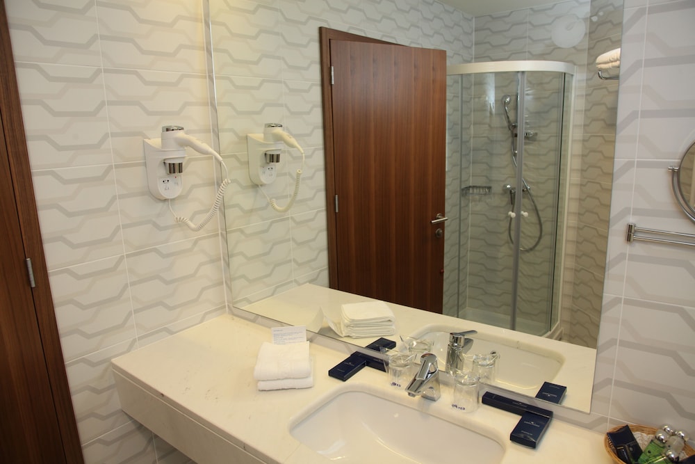 HOTEL TERME 23/24