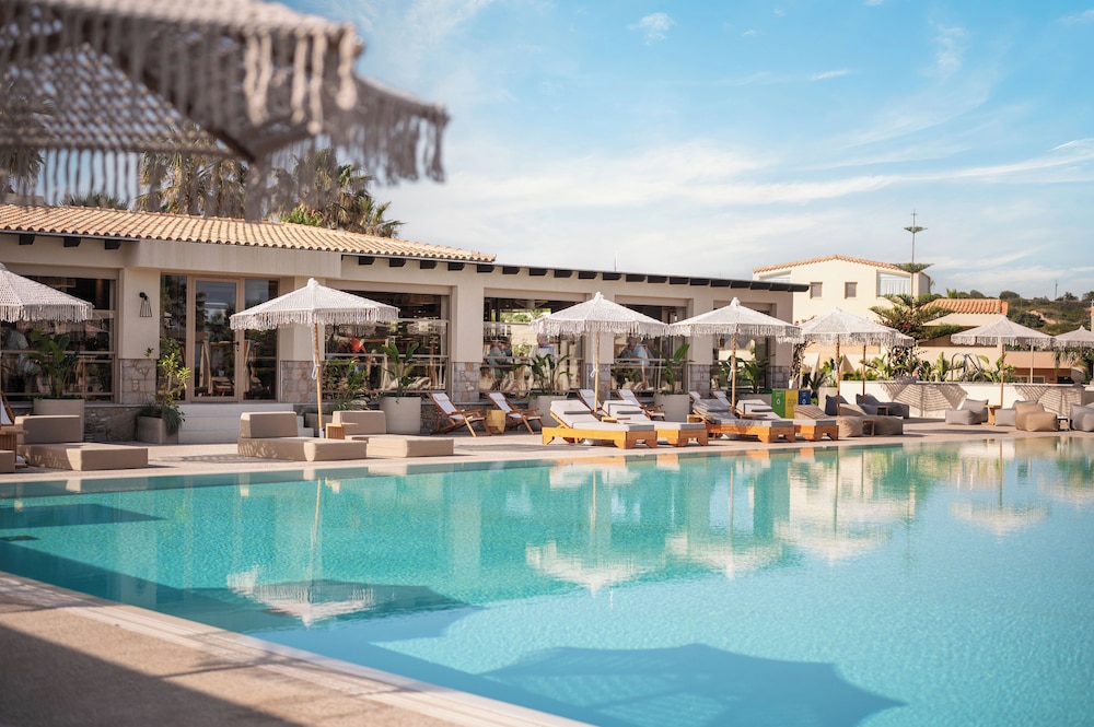 Achilleas Beach Hotel Adults Only 19/120