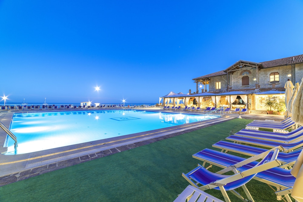 Hotel Maga Circe 58/72