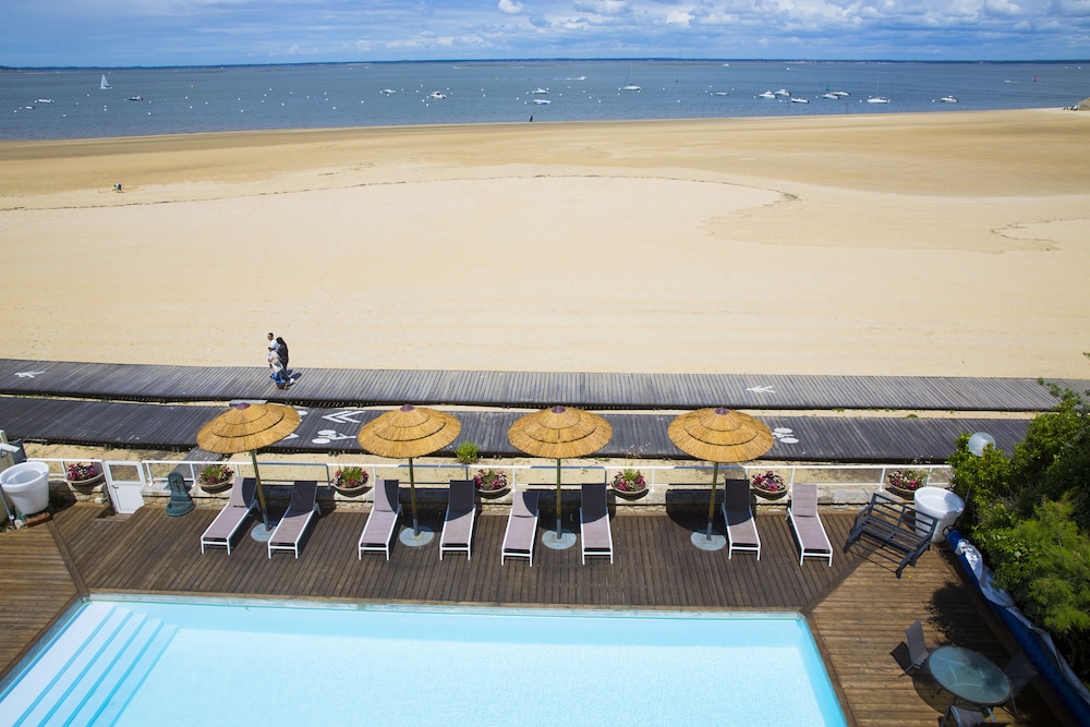 ARC HOTEL SUR MER 35/62
