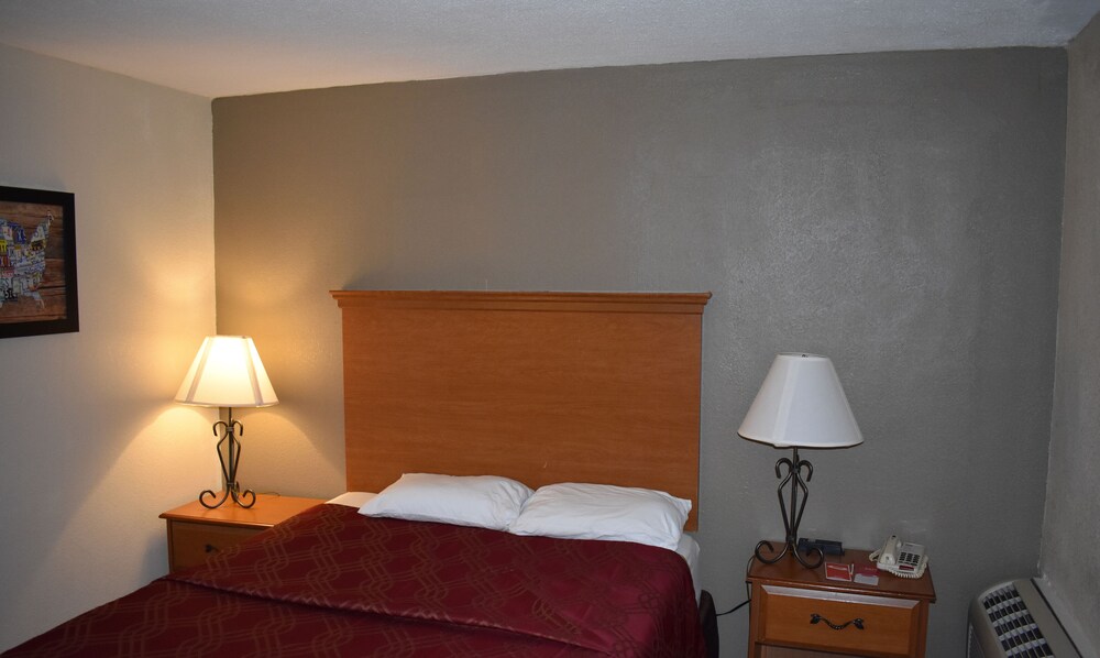 Mho Hotel Bordentown 23/37