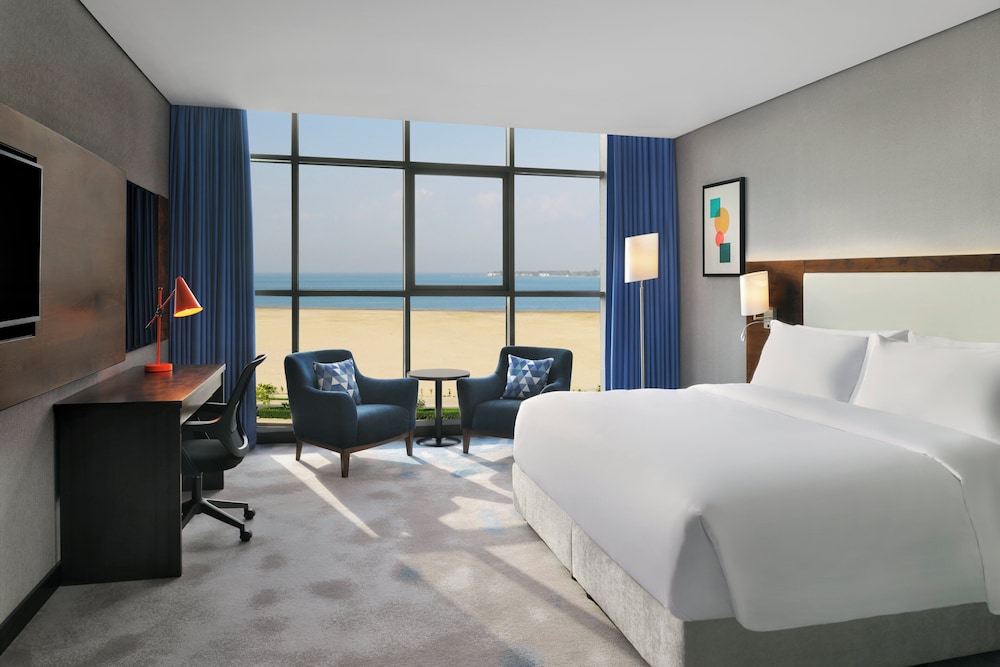 Holiday Inn Jeddah Corniche 18/52