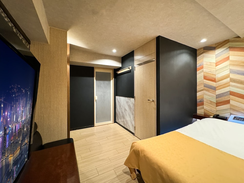 Hotel Century 20/49
