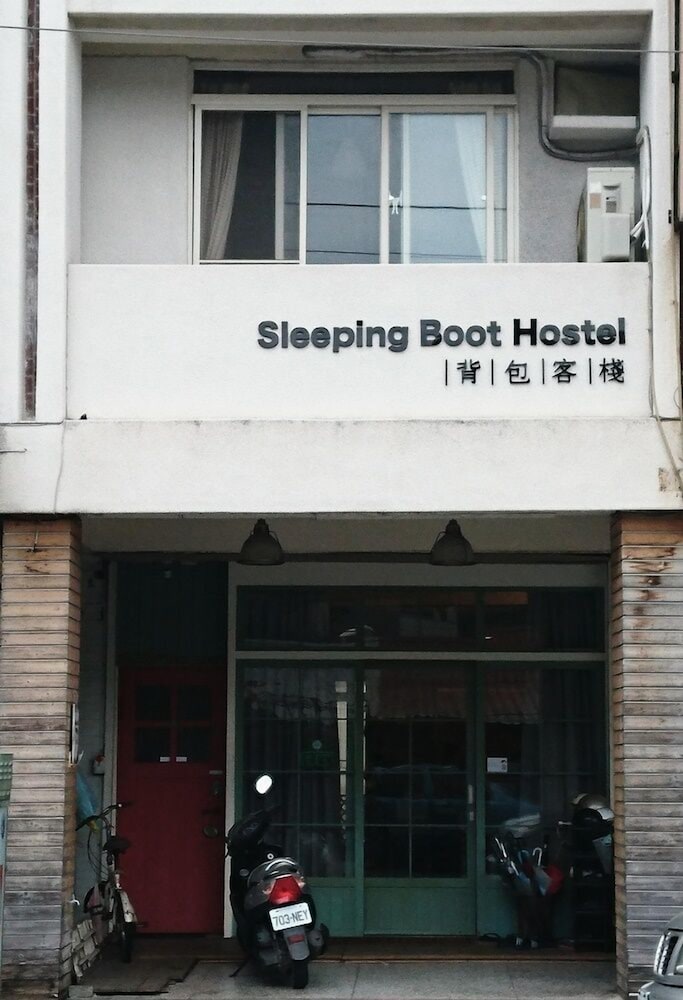 Sleeping Boot Hostel photo1