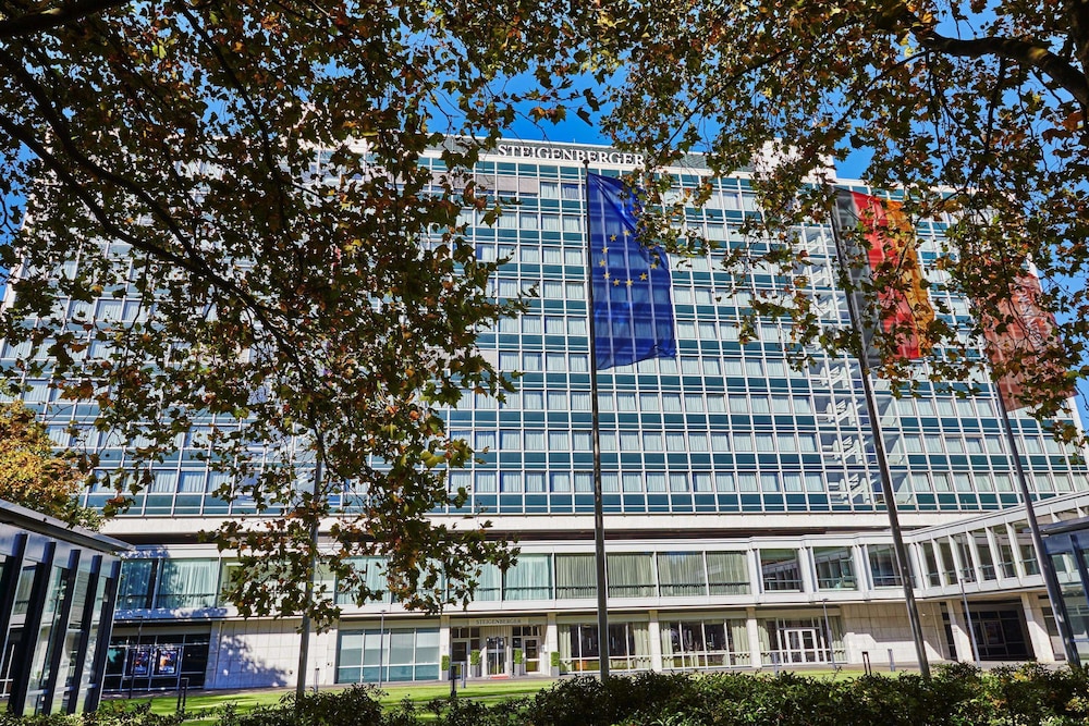 Steigenberger Hotel Koln 4/66