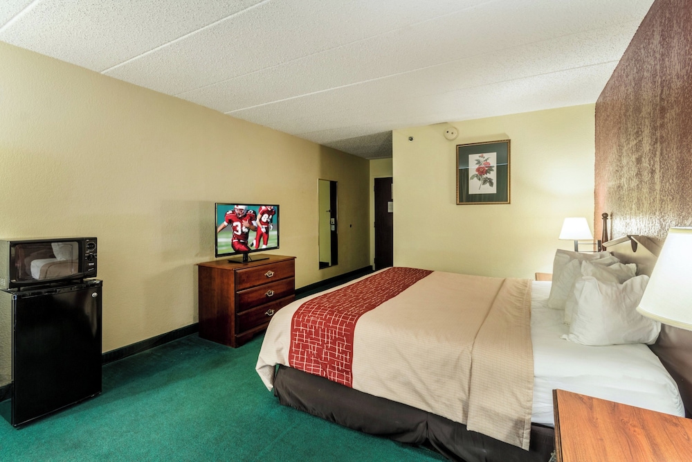 Red Roof Inn Morehead 26/56