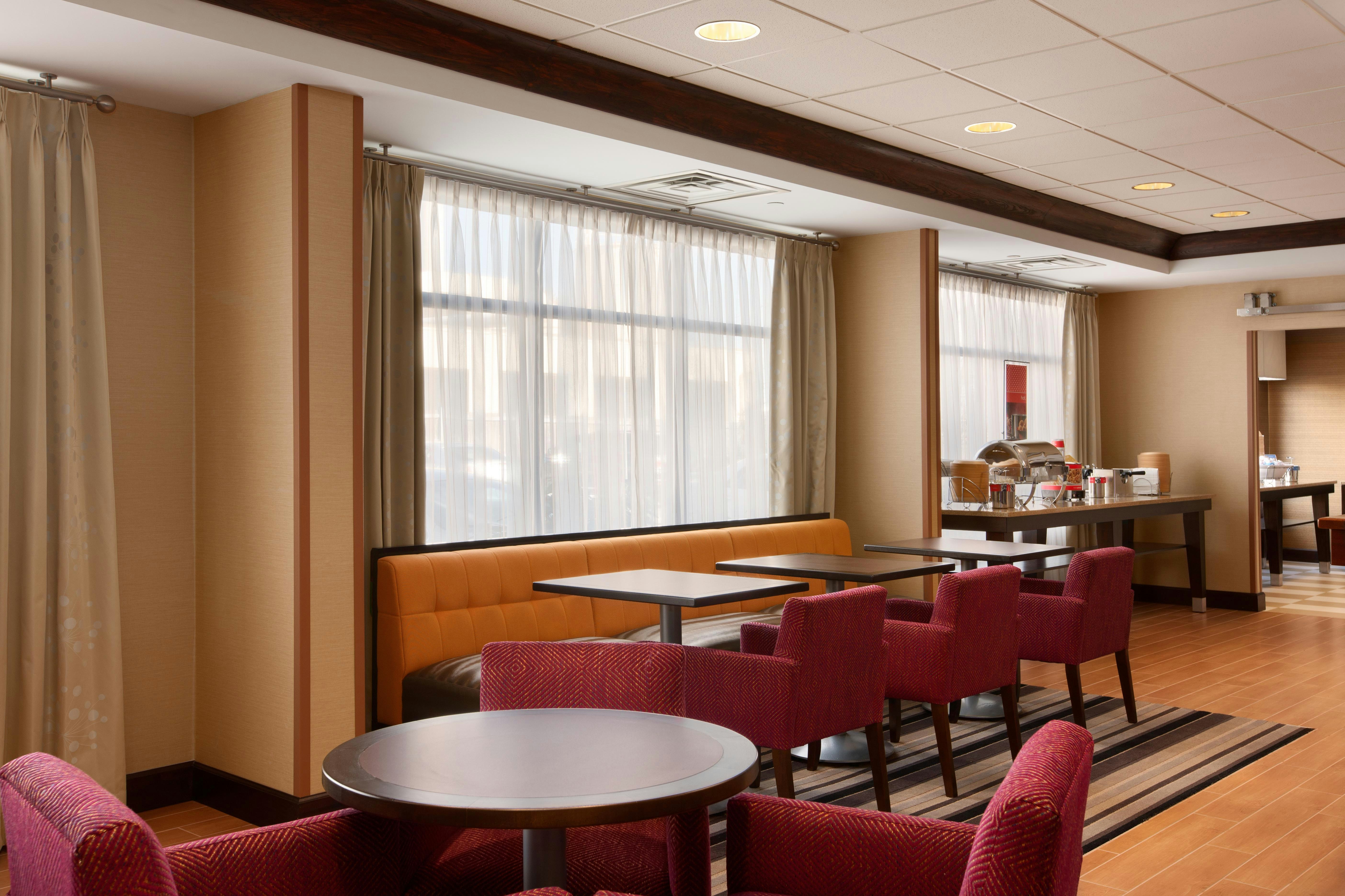 Hampton Inn Boston-Braintree 25/36