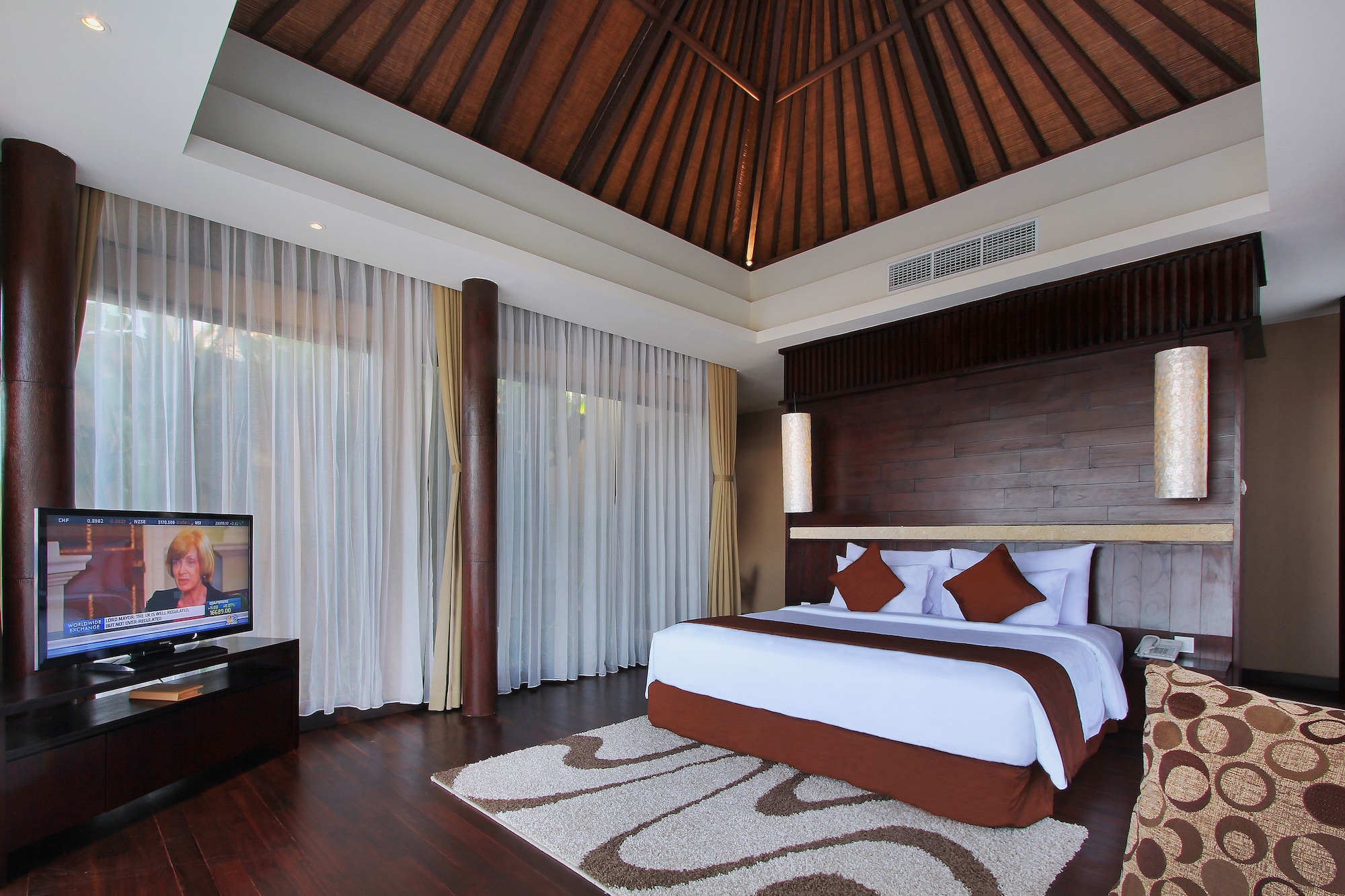 1 BEDROOM VILLA