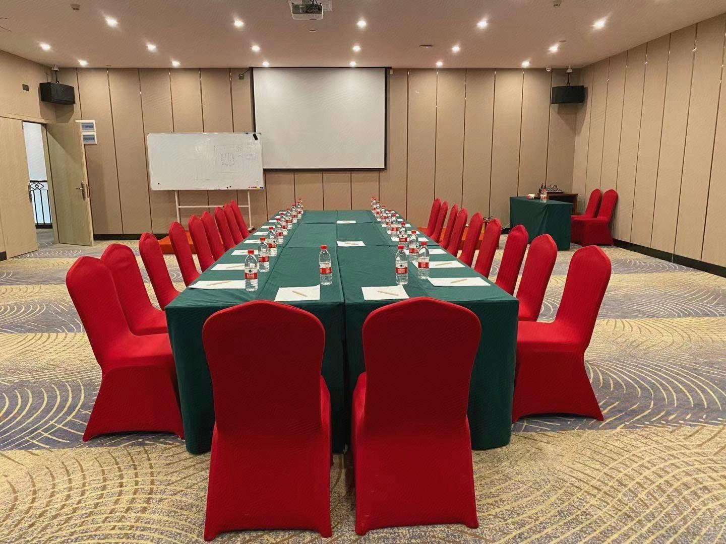 Echarm Hotel( Guangzhou Tower Pazhou Exhibition Center) 47/57