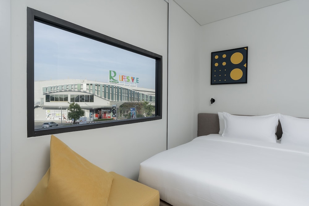 GO! Hotel Bowin at Robinson Lifestyle 7/31
