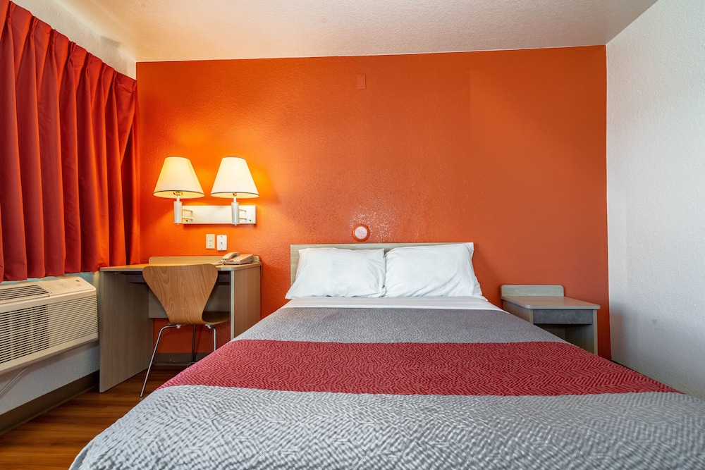 Motel6 Belmont, CA San Francisco Redwood City 31/61